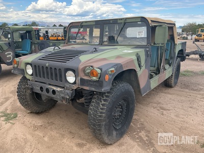 AM General M1097R1 HMMWV 4 Door Soft Top w/Truck Body