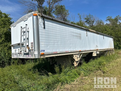 2004 Wilson DWH-550 43 ft Tri/A Belly Dump Grain Trailer