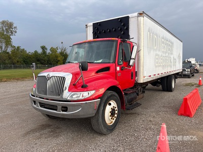 2005 International 4300 4x2 Furgonetka (Inoperable)