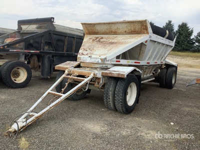 2000 ASVE 20 ft T/A Turntable A-Train Pup strooi aanhangwagen