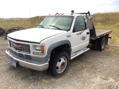 1996 GMC Sierra 3500HD 4x2 Flatbed Truck