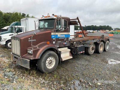2001 Kenworth T800 8x4 Camion porteur à faux-cadre basculant