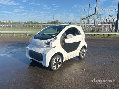 2022 XEV Yoyo Electric electric mini car, 2-seater Automobile