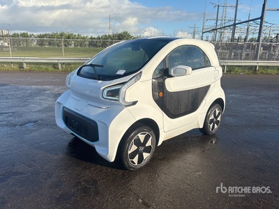 2022 XEV Yoyo Electric electric mini car, 2-seater Automobile