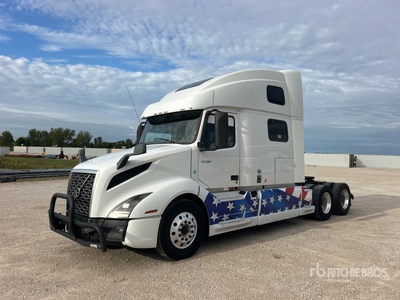 2019 Volvo VNL 6x4 Ciągnik siodłowy T/A z kabiną sypialną