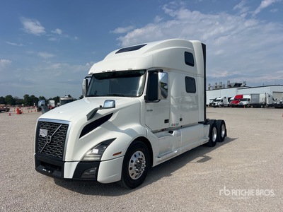 2020 Volvo VNL 6x4 Tracteur Routier Couchette