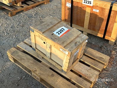 Geith QC35-40-H1 Fits Takeuchi TB225 / Yanmar ViO20-3 Excavator Coupler (Unused)
