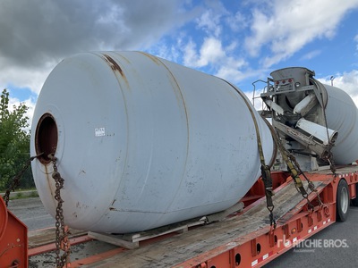 Concrete mixer body