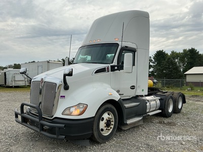 2019 Kenworth T680 6x4 T/A Day Cab Truck Tractor