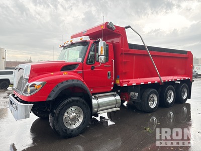 2013 International 7600 8x4 Tri/A Dump Truck