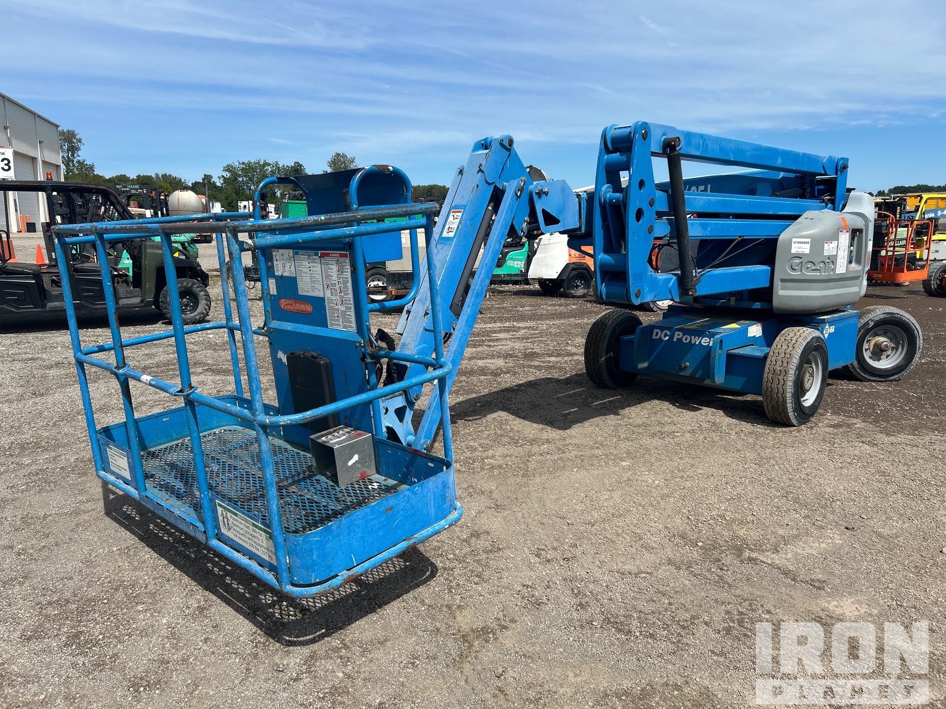 2013 Genie Z45/25JDC 2WD Electric Nacelle articulée