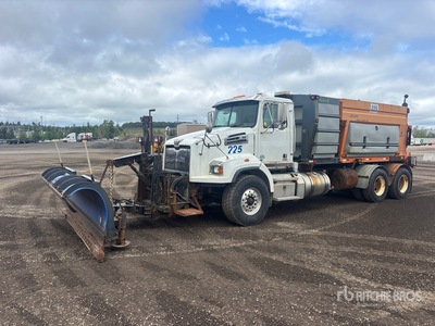2015 Western Star 4700 6x4 Snow Plow Truck