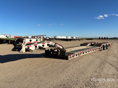 2004 Gerrys KDD55T-3RG Tri/A Removable Gooseneck Lowboy Trailer