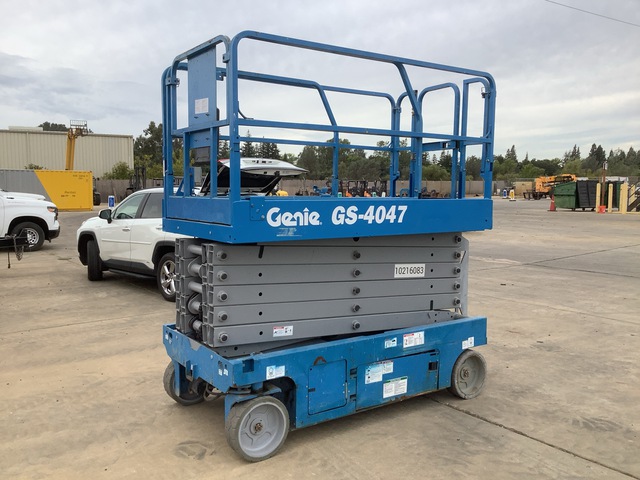 2017 Genie GS4047 Electric Scissor Lift