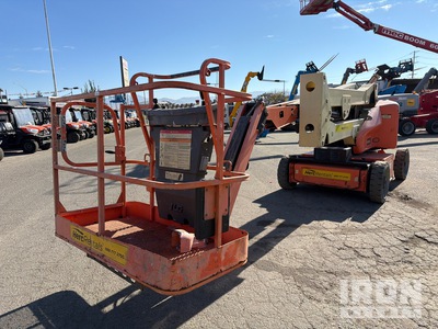 2015 JLG E450AJ 2WD Electric Nacelle Articulée