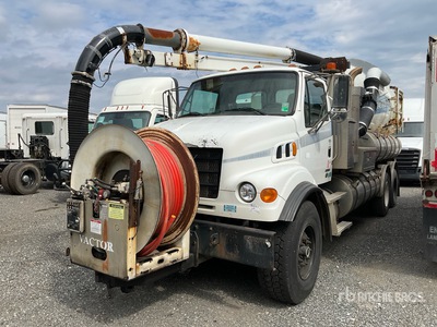 2006 Sterling LT7500 6x4 下水工事用トラック (Inoperable)