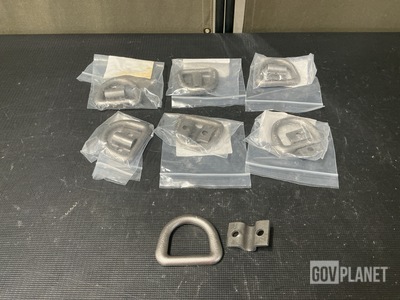 (84) Peck & Hale F187-20-8 D-Rings