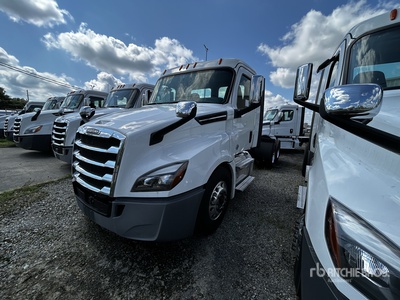 2020 Freightliner Cascadia 126 T/A Day Cab Truck Tractor