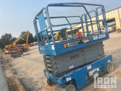 2017 Genie GS3246 Electric Scissor Lift
