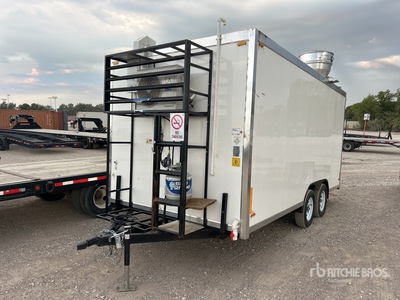2025 The Fud Trailer 16 ft T/A Remorque de Restauration