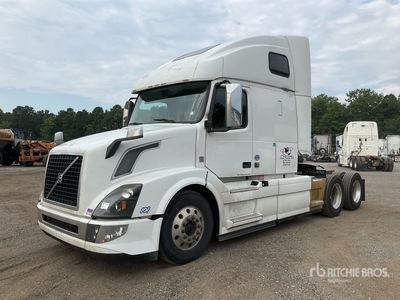 2018 Volvo VNL670 6x4 Sleeper Truck Tractor