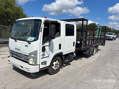 2014 Isuzu NPR Camionnette pour travaux paysagers