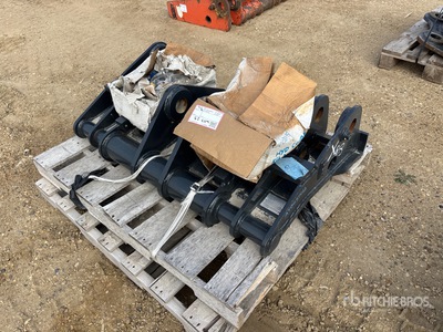 2023 Komatsu WA200-8 46 in Quick Coupler