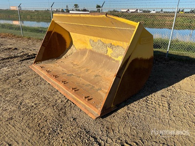 131 in Wheel Loader Bucket - Fits 2024 Komatsu WA500-8