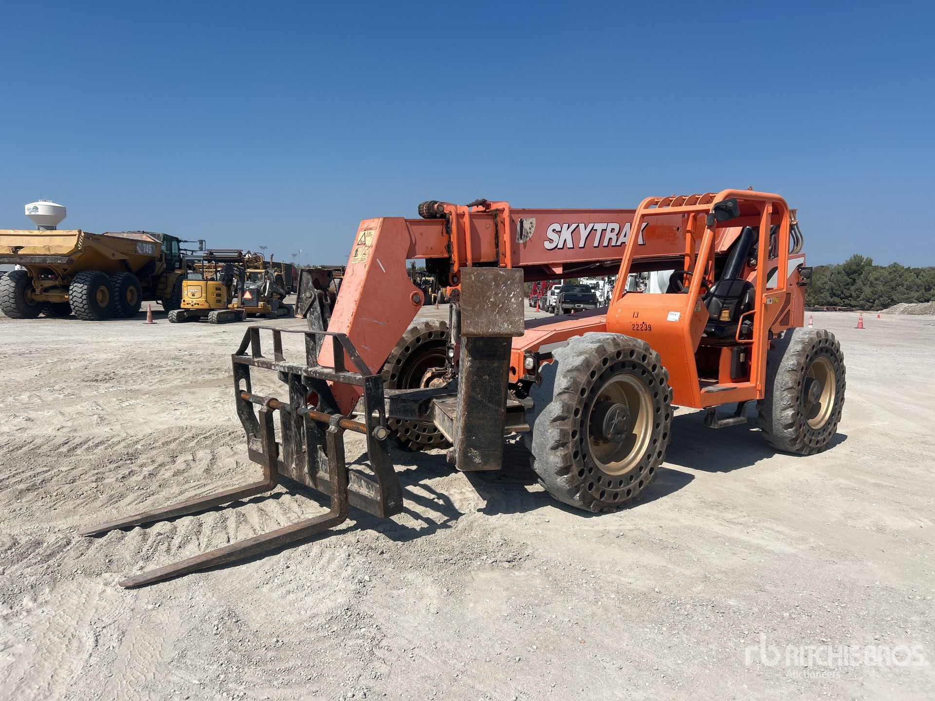 2014 SkyTrak 10042 Telehandler