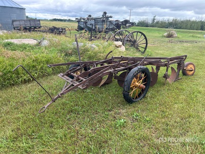 4 Bottom Breaking Plow