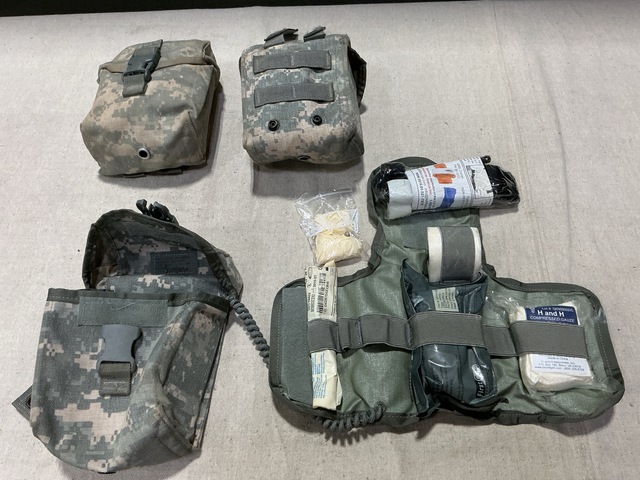 (440) Universal First Aid Kits