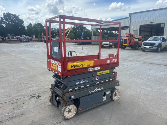 2017 Skyjack SJIII-3219 Electric Scissor Lift