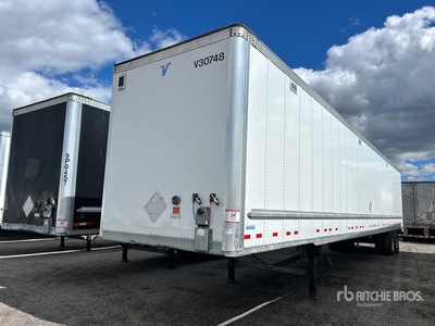 2013 Vanguard 53 ft x 102 in T/A مقطورة فان