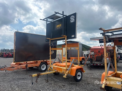 2010 Solar Tech Silent Sentinel Arrow Board