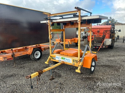 2010 Solar Tech Silent Sentinel Strzałka