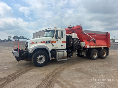 2013 Mack GU713 Granite 6x4 Spreader Truck