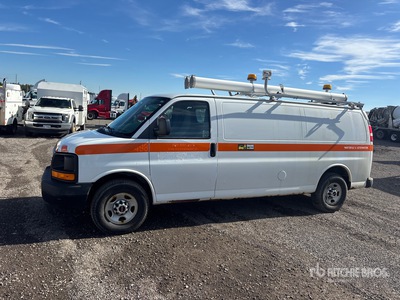 2015 GMC Savana 2500 Utility Truck