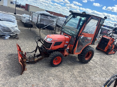 2008 Kubota B2320HSD 4WD Utility Tractor