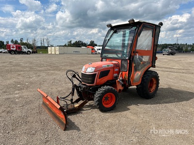 Kubota B2320HSD 4WD جرار متعدد الاستخدامات