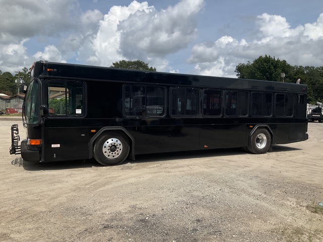 2005 Gillig G2 Transiliner G29B102N4 4x2 32-Seat Transit Bus