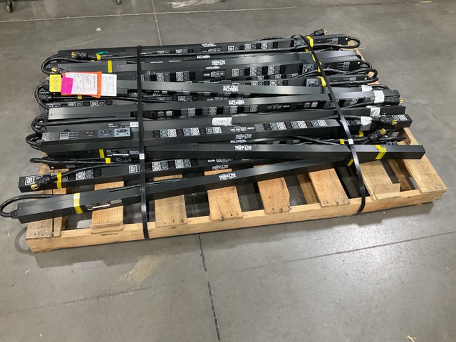 (21) Tripp-Lite PDU3MV6L2130 Power Distribution Units