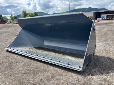 RF 156 in 6 cyd Side Dump 6 cyd Q/C Side Dump Wheel Loader Bucket - Fits Volvo