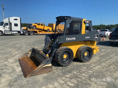 2022 John Deere 324G Chargeuse à direction à glissement