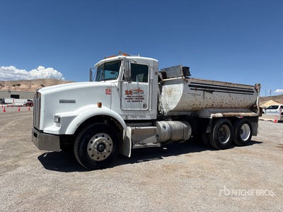 1990 Kenworth T800 6x4 T/A Dump Truck