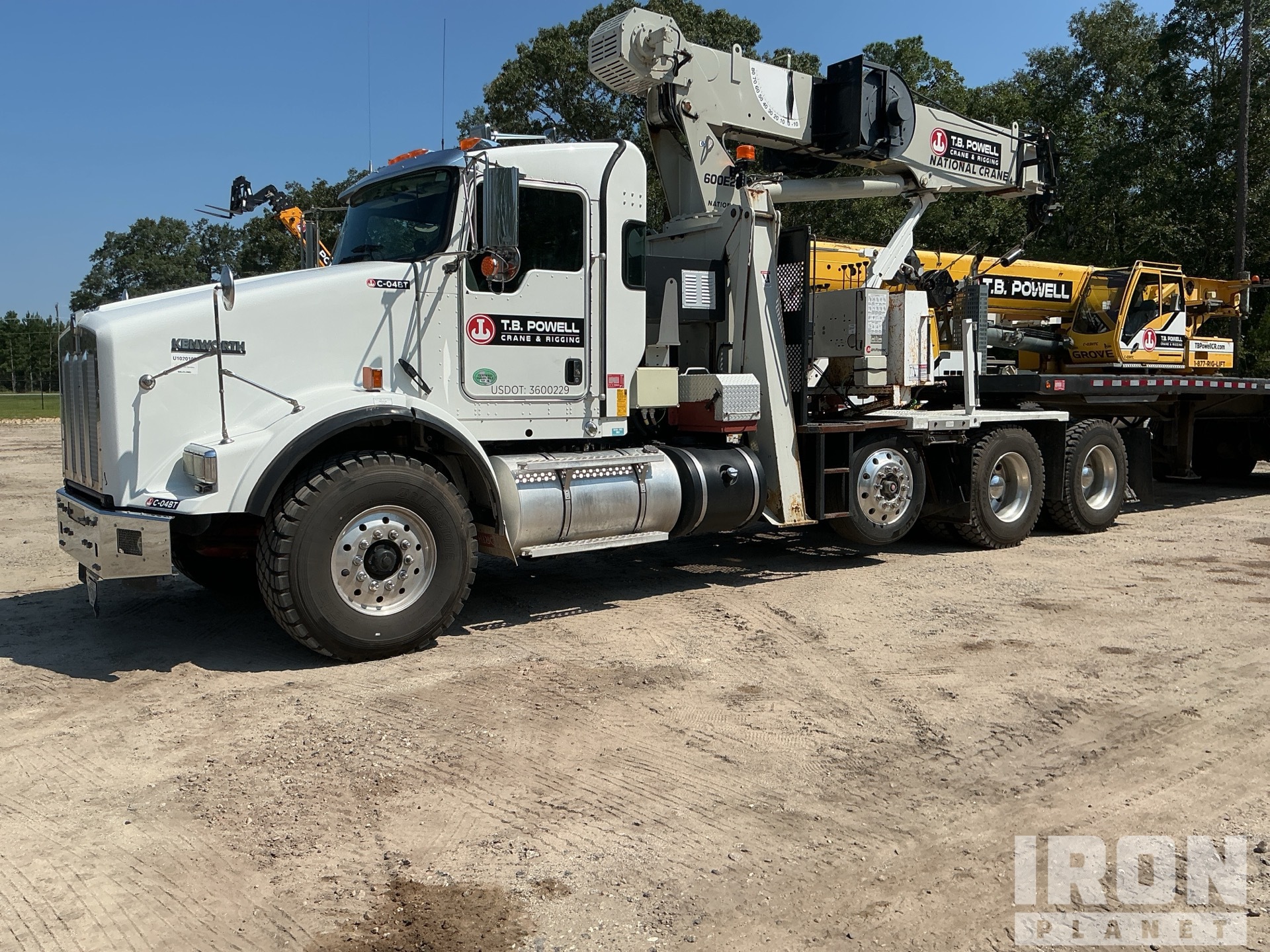 2019 National 600E2 Straight Boom on 2021 Kenworth T800 8x4 Boom Truck