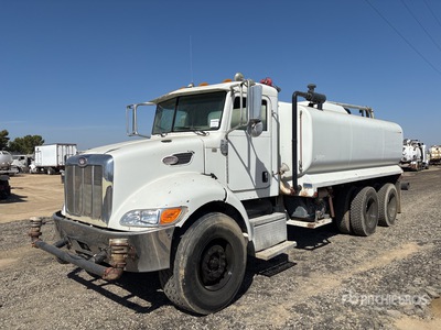 2006 Peterbilt 335 4000 gal 6x4 شاحنة مياه