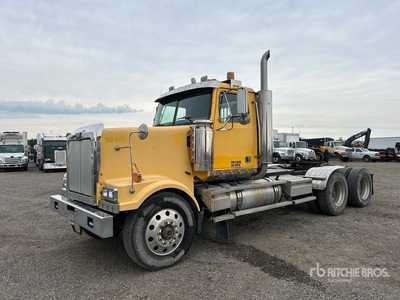 2004 Western Star 4900 6x4 Ciągnik siodłowy T/A z kabiną dzienną