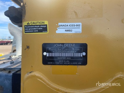 2021 John Deere 324G Skid Steer Loader