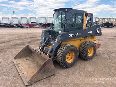 2020 John Deere 324GX Minicargadora