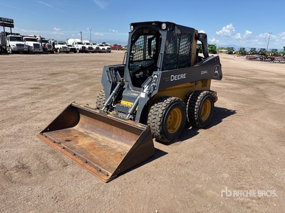 2020 John Deere 324GX Chargeuse à direction à glissement